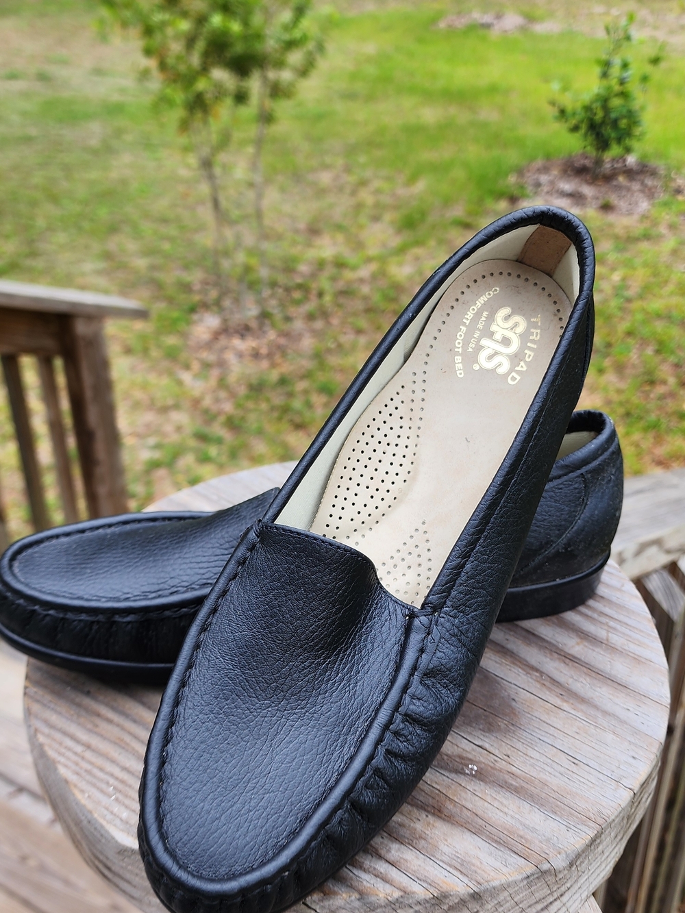 SAS Men's Black Leather Slip-On Loafers